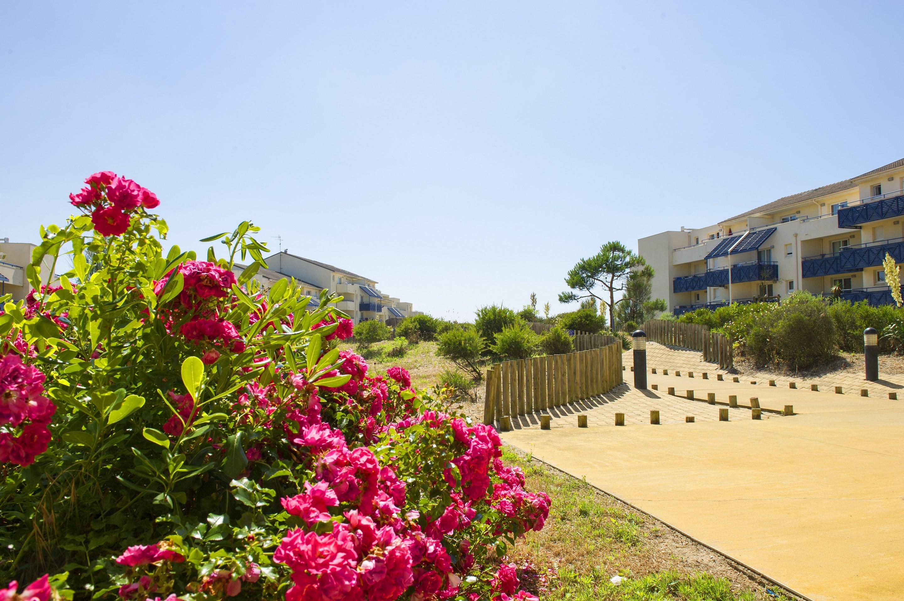 Residence Pierre & Vacances Bleu Marine 拉卡诺 外观 照片